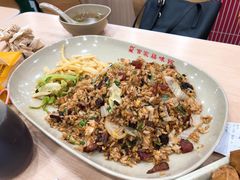 广式腊味炒饭-百家鸡味馆(清泰店)