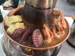 -一口猪海鲜浑锅·东北家常菜