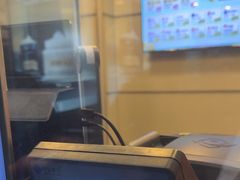 -携程外币兑换(浦东机场T1国际出发安检内取钞点)