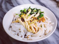 -再回首鸡肉米线(人民路一店)