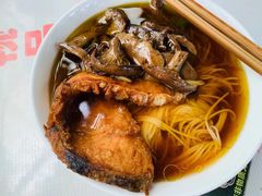 爆鱼蕈油面-兴福老面馆(寺路街店)