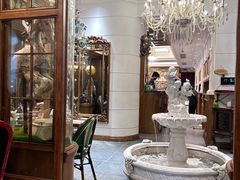 -秘密旅行Bonjour(黑金冠 江南西店)