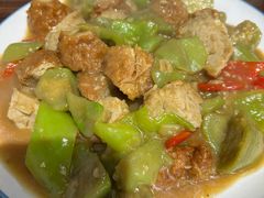 丝瓜炒肉卷-飨赫驾瓦罐烤鸡(佛岗店)