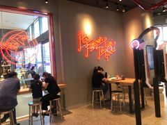 -肯德基(凯德国贸店)