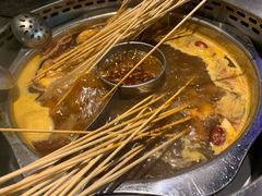 -佰人王串串香火锅(洋珠巷店)