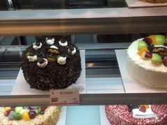 -皇冠幸福里动物奶油生日蛋糕(万达店)
