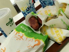 -华莱士·全鸡汉堡(湛江新华店)