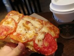 -星巴克臻选(上海长风大悦城店)
