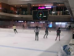 -奥山冰场(奥山世纪城店)