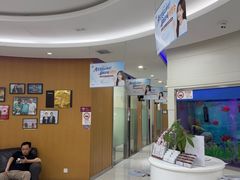 -雅悦齿科(顾村公园店)