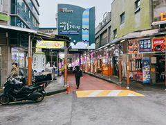 -西归浦每天偶来市场