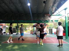 -曲阳公园篮球场·梦巨体育(虹口店)
