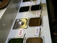 -重庆德庄火锅(体育中心店)