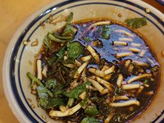 -唐记麻辣拌麻辣烫(景田东路店)