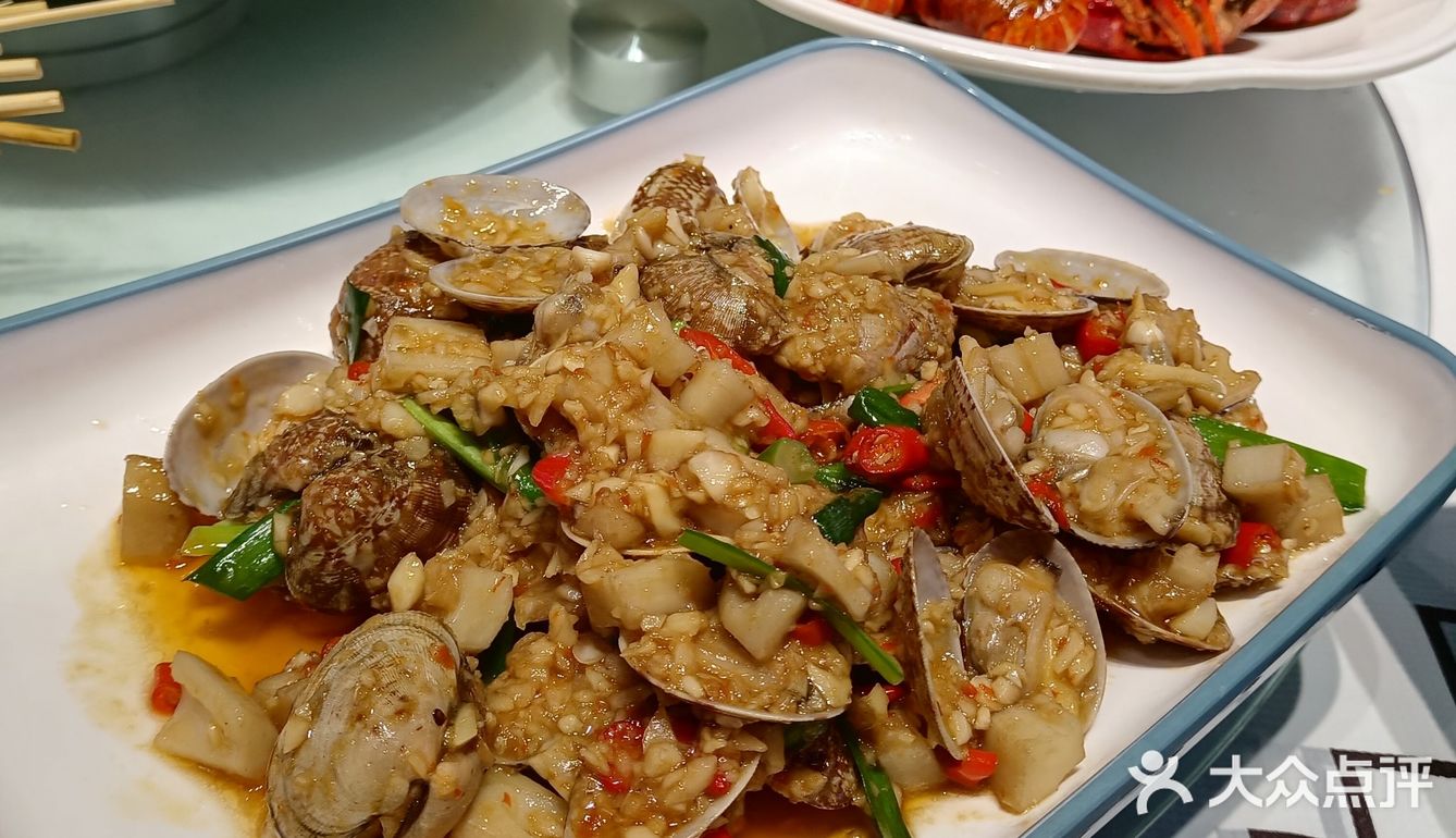 试吃而来，吃多而归
