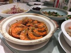 -品悦酒店(三林古镇店)
