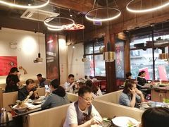 大堂-热火朝天鲜切牛肉火锅(南强街巷店)