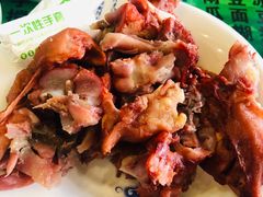 卤猪蹄-令氏家外家周秦食府(高新店)
