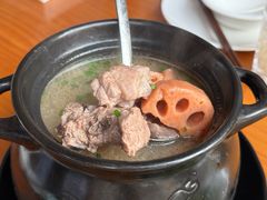 -莲餐厅·湖北菜·潜江小龙虾店(愚园路店)