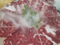 会冒烟的五花趾-三头牛·潮汕牛肉生蚝火锅 (夏湾店)
