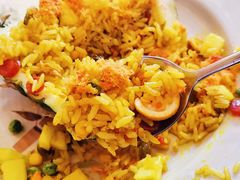 泰式香甜菠萝饭-玖月时尚泰式餐厅