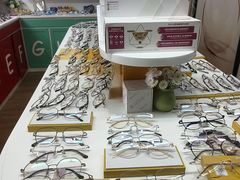 -美空眼镜·星趣控·新乐学·控优点合作店(周浦万达店)