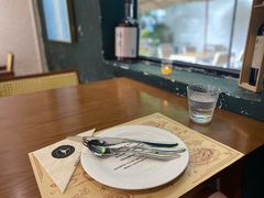 -Mark&Mars Restaurant