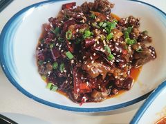 -盐枭肴·川味自贡菜(南强街店)