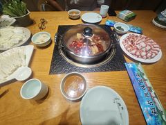 -额尔敦传统涮.冰煮羊火锅(乌兰察布体育场店)
