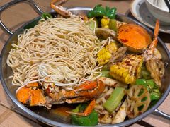 -臻鲜燕海鲜融合餐厅(金陵style店)