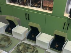 -海星奢选二手奢侈品手表包包鉴定回收寄卖(墨玉南路店)