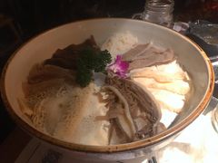 川门毛肚七绝-哥老官重庆美蛙鱼头(西湖银泰十一哥店)