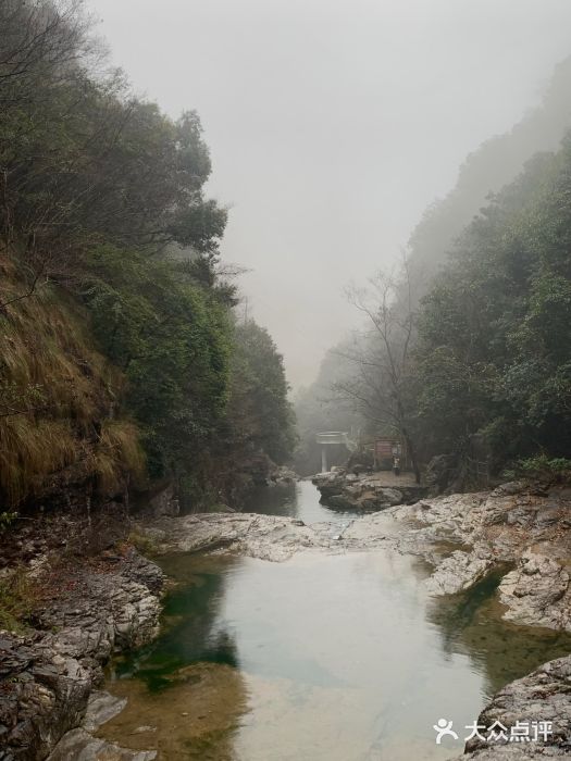布袋山风景区图片