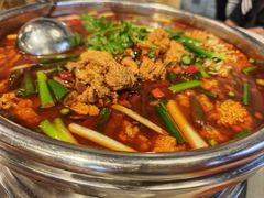 -牟记江湖重庆地标特色菜鱼蛋海鲜羊蝎子(巴南区黑金冠十多年好店)