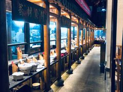 -屋门口呷饭(捞刀河店)