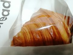 原味可颂-PAOPAO Bakery&Café(港汇店)