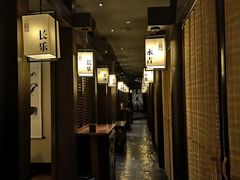 -余欢领鲜火锅(新街口店)