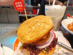 -星财记香港冰室·茶餐厅(仓山万达店)