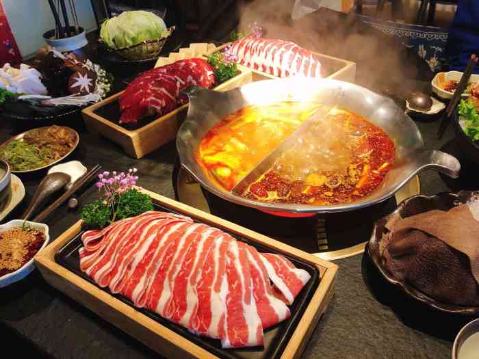 凑凑火锅·茶憩(大兴店)-"周五晚上7点到的,等了40多分钟才进去,.