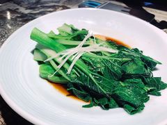 油淋脆菜心-绿茶餐厅(深圳龙华天虹购物中心店)