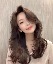 -MONE美发沙龙