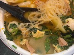 -小蛮椒麻辣烫·麻辣拌(青浦宝龙店)