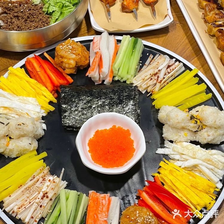 青岛最美韩料店 星空顶棚庭院风 太浪漫了吧