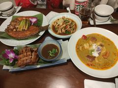 -紫滇源云南生态菜(丹凤街店)