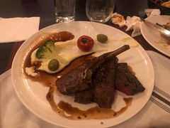 -WOLFGANG PUCK KITCHEN & BAR(迪士尼小镇店)