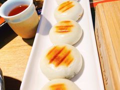 红糖锅盔-胡马八破·川菜小馆(高新万达店)