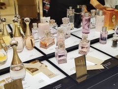 -王权免税店(普吉机场店)