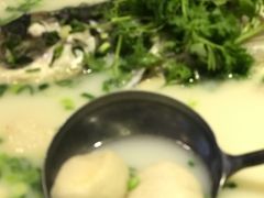 -南京金牛湖巨碗鱼头