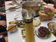 -刘少华贵州小黄牛·鲜牛肉火锅(总店)