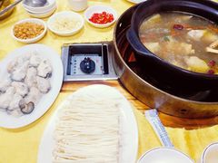 -濠轩阁特色生蚝火锅(水湾路店)